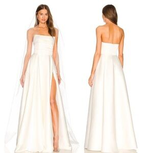 NEW NWT Sau Lee Heidi Gown in White size 2